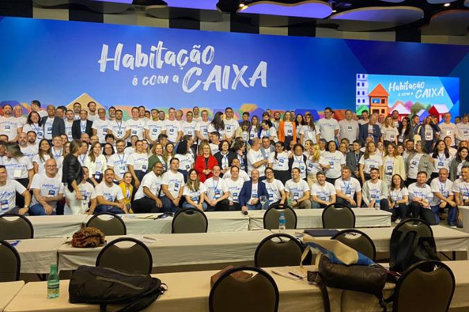 Rita Serrano participa de encerramento do encontro “Habitação é com a CAIXA”