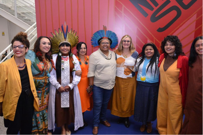 Exposição Nhe'ē Se: A força da arte indígena contemporânea na CAIXA Cultural Brasília.