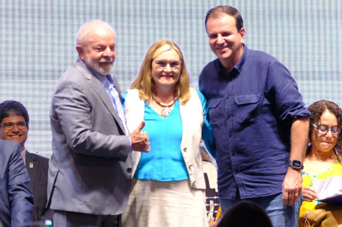 Rita Serrano assina acordo para retomada do projeto ‘Porto Maravilha’