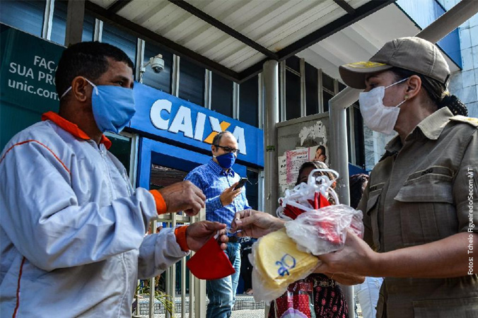 Representantes dos empregados abordam papel da Caixa e condições de trabalho durante a pandemia